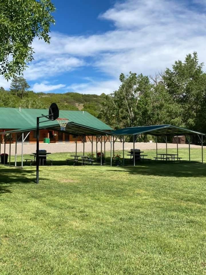 Vista Del Rio Lodge Chama Exterior photo